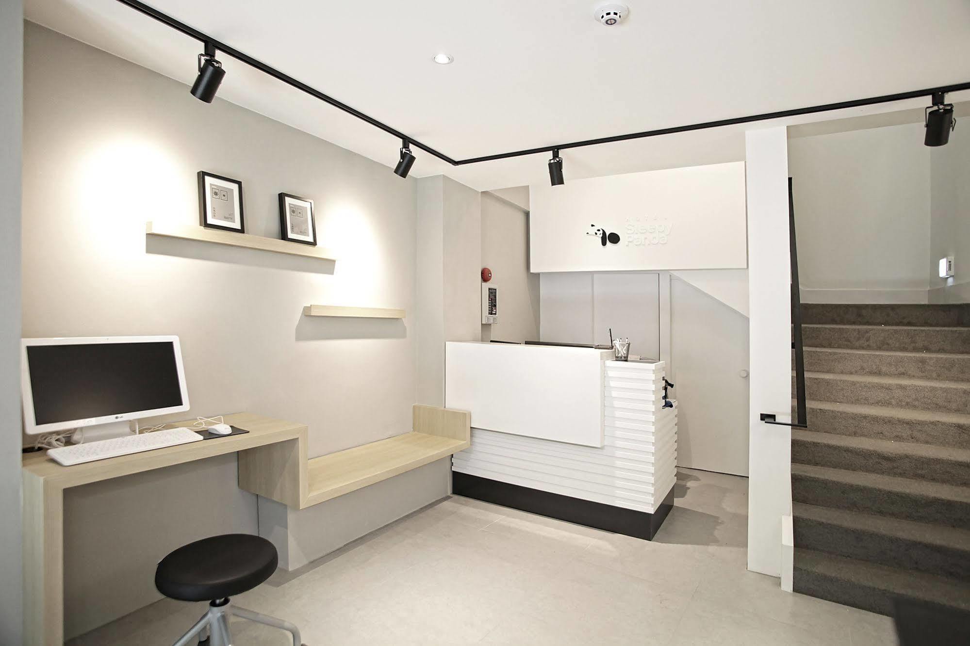 Hotel Sleepy Panda Streamwalk Seoul Jongno Exterior photo