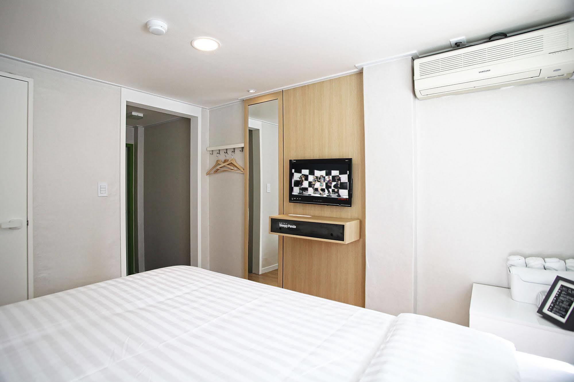 Hotel Sleepy Panda Streamwalk Seoul Jongno Exterior photo